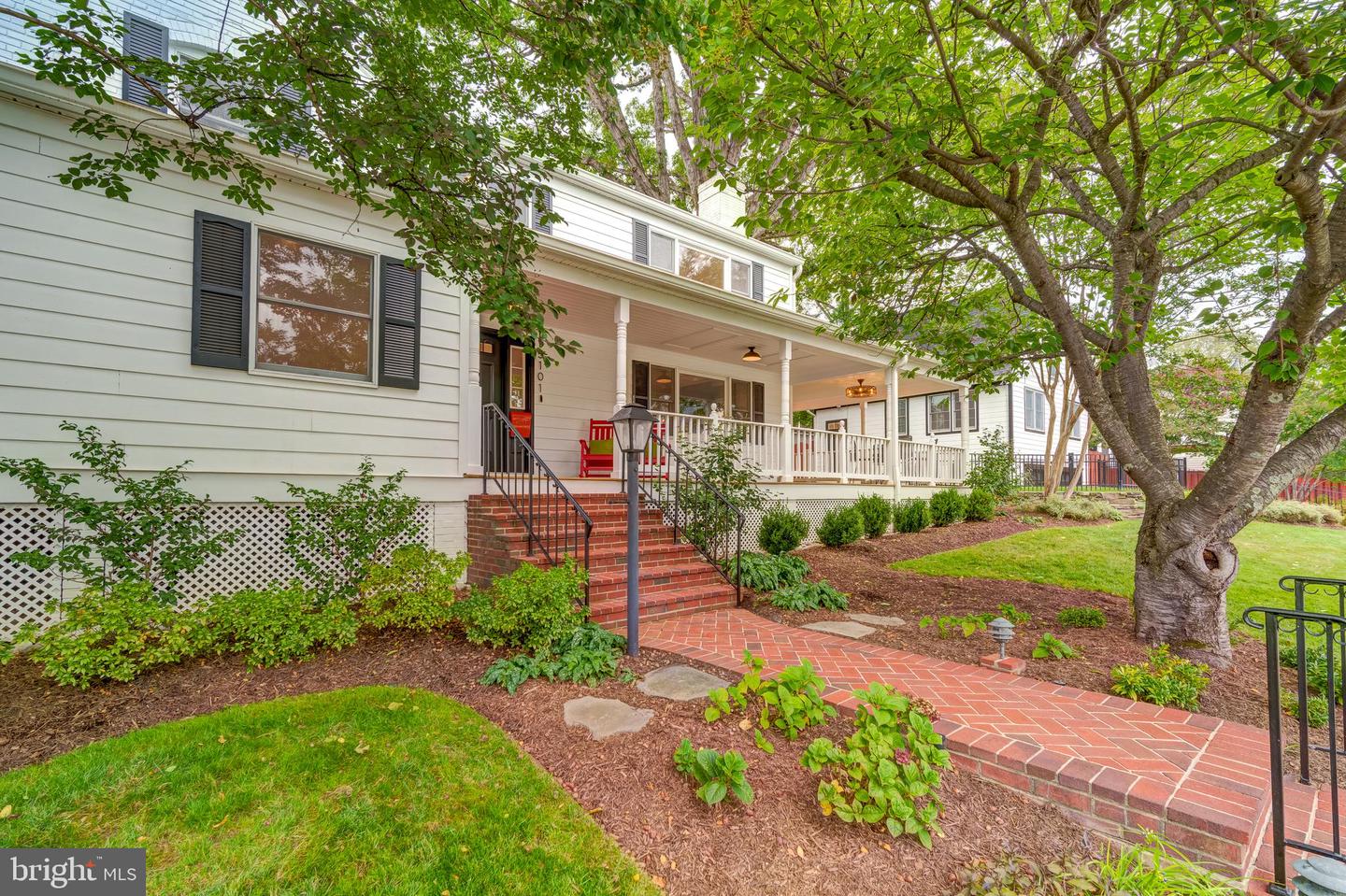 5101 27TH ST N, ARLINGTON, Virginia 22207, 7 Bedrooms Bedrooms, ,5 BathroomsBathrooms,Residential,For sale,5101 27TH ST N,VAAR2060938 MLS # VAAR2060938