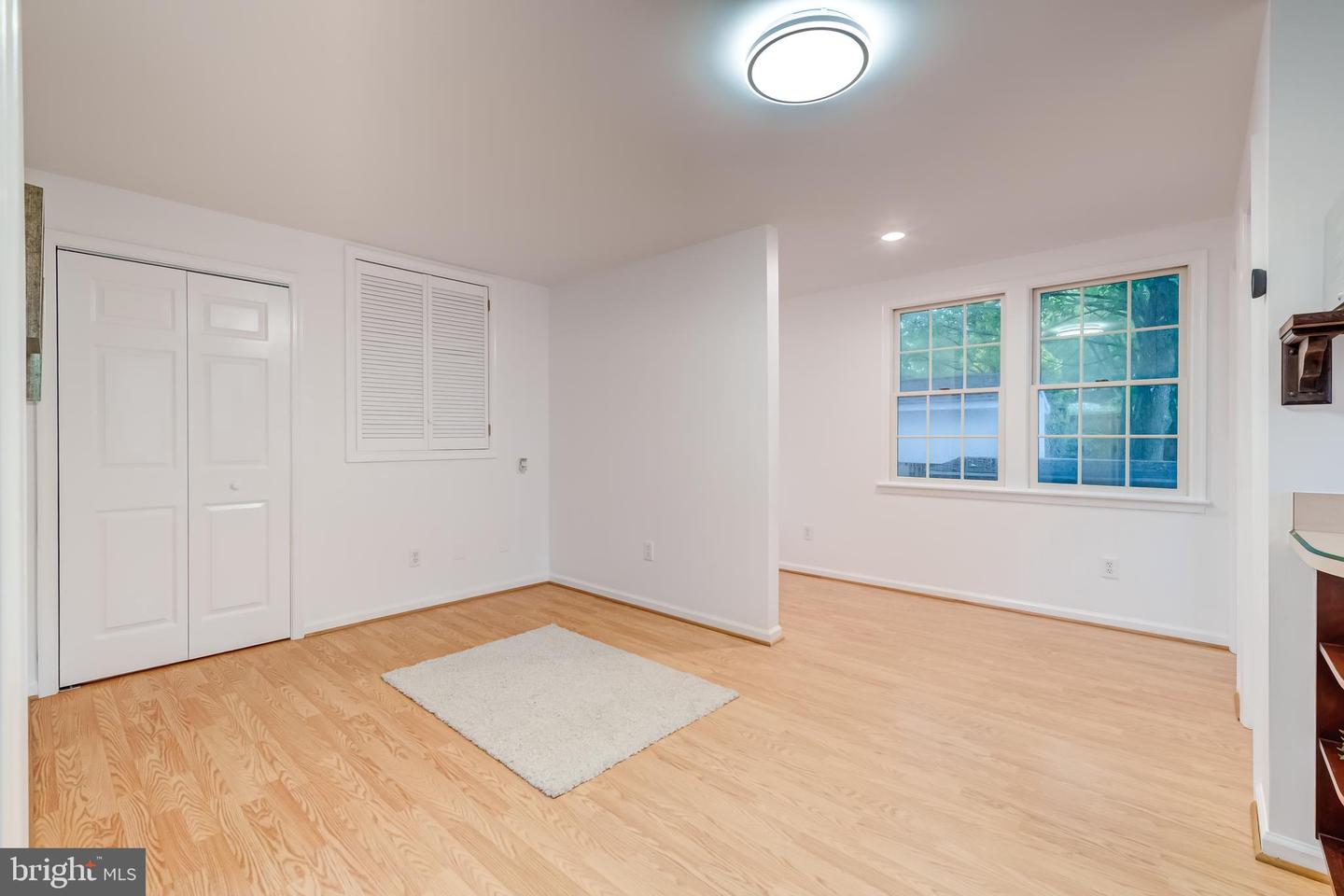5101 27TH ST N, ARLINGTON, Virginia 22207, 7 Bedrooms Bedrooms, ,5 BathroomsBathrooms,Residential,For sale,5101 27TH ST N,VAAR2060938 MLS # VAAR2060938