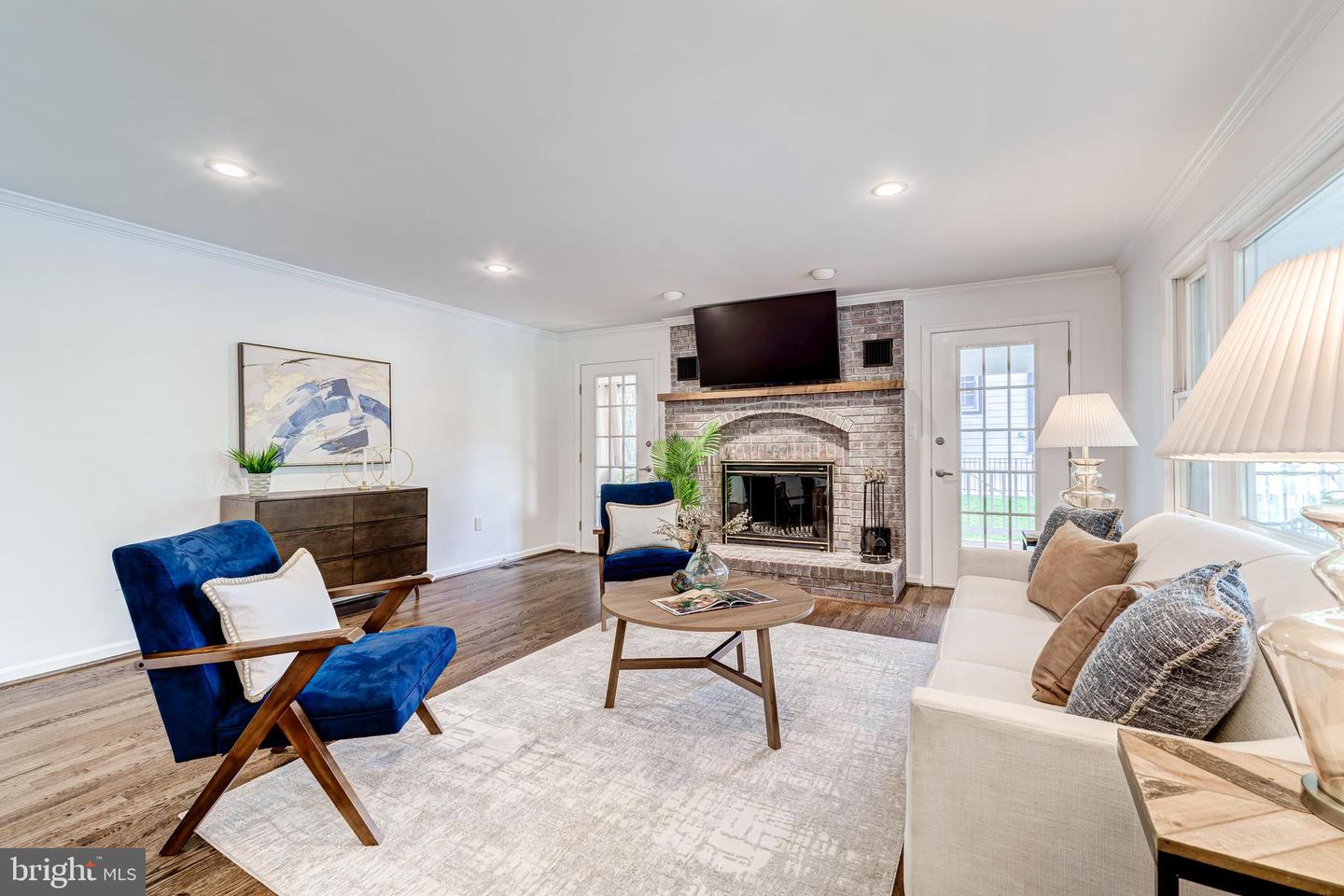 5101 27TH ST N, ARLINGTON, Virginia 22207, 7 Bedrooms Bedrooms, ,5 BathroomsBathrooms,Residential,For sale,5101 27TH ST N,VAAR2060938 MLS # VAAR2060938