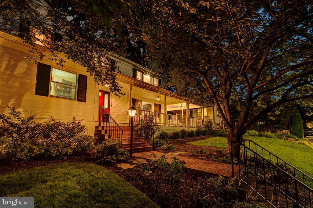 5101 27TH ST N, ARLINGTON, Virginia 22207, 7 Bedrooms Bedrooms, ,5 BathroomsBathrooms,Residential,For sale,5101 27TH ST N,VAAR2060938 MLS # VAAR2060938