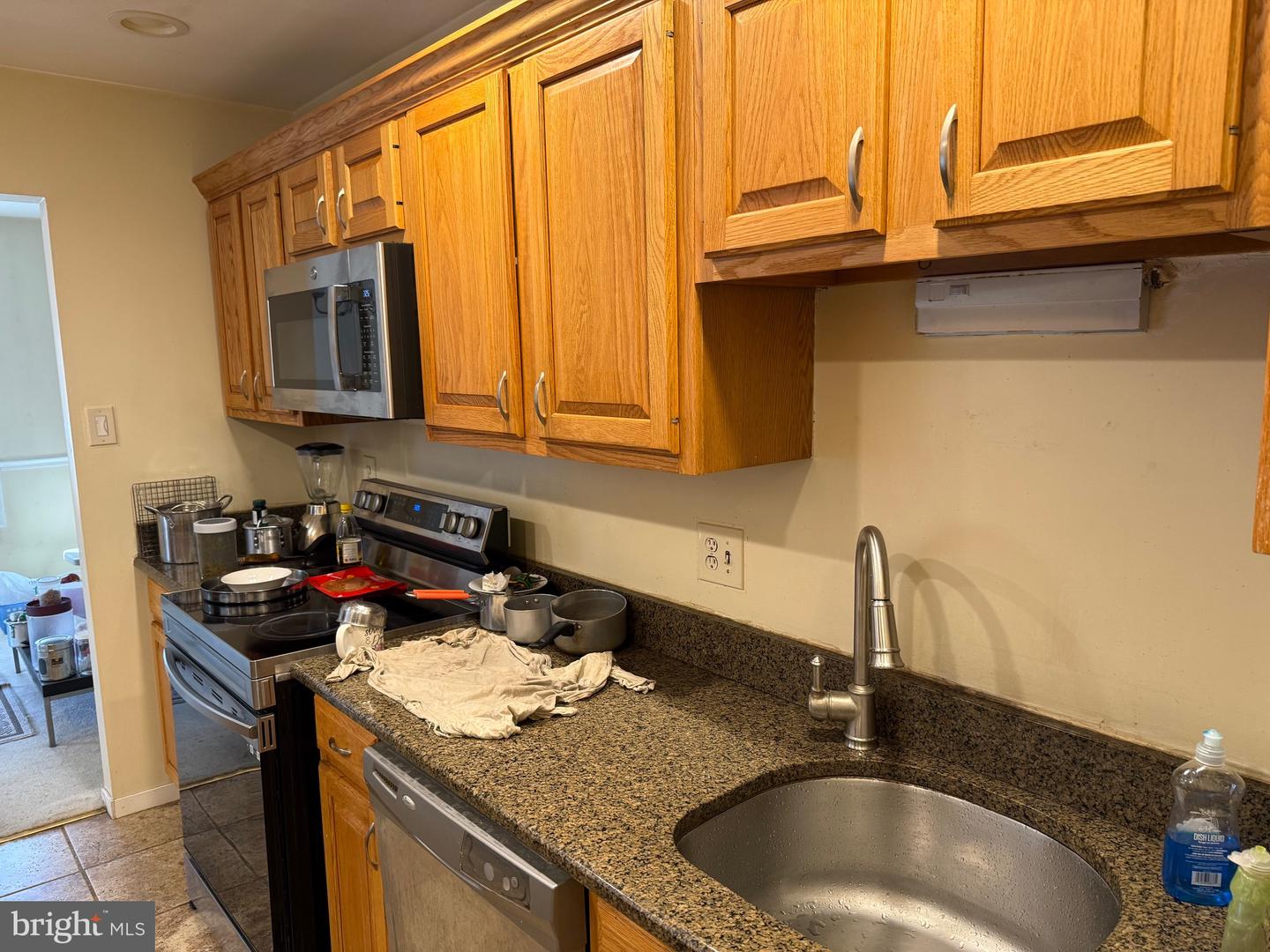 531 FLORIDA AVE #104, HERNDON, Virginia 20170, 2 Bedrooms Bedrooms, ,2 BathroomsBathrooms,Residential,For sale,531 FLORIDA AVE #104,VAFX2259566 MLS # VAFX2259566