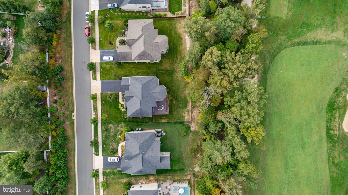 12116 HICKORY FALLS CT, WOODBRIDGE, Virginia 22192, 6 Bedrooms Bedrooms, ,5 BathroomsBathrooms,Residential,For sale,12116 HICKORY FALLS CT,VAPW2100886 MLS # VAPW2100886