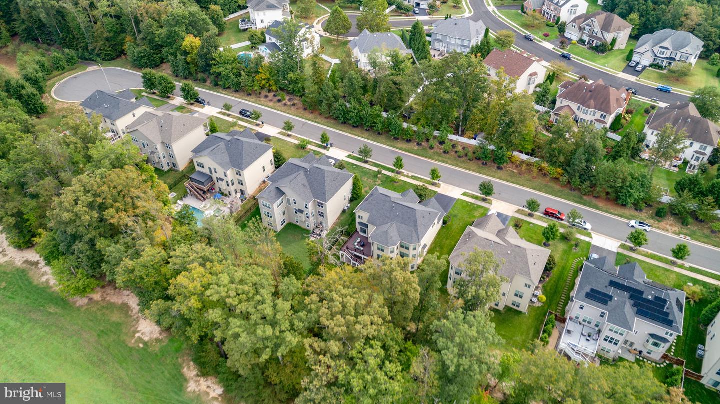 12116 HICKORY FALLS CT, WOODBRIDGE, Virginia 22192, 6 Bedrooms Bedrooms, ,5 BathroomsBathrooms,Residential,For sale,12116 HICKORY FALLS CT,VAPW2100886 MLS # VAPW2100886