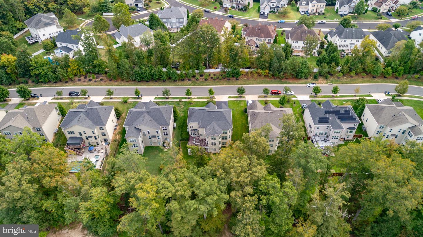 12116 HICKORY FALLS CT, WOODBRIDGE, Virginia 22192, 6 Bedrooms Bedrooms, ,5 BathroomsBathrooms,Residential,For sale,12116 HICKORY FALLS CT,VAPW2100886 MLS # VAPW2100886