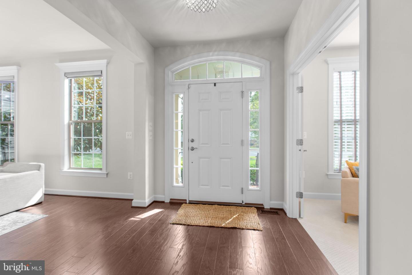 12116 HICKORY FALLS CT, WOODBRIDGE, Virginia 22192, 6 Bedrooms Bedrooms, ,5 BathroomsBathrooms,Residential,For sale,12116 HICKORY FALLS CT,VAPW2100886 MLS # VAPW2100886