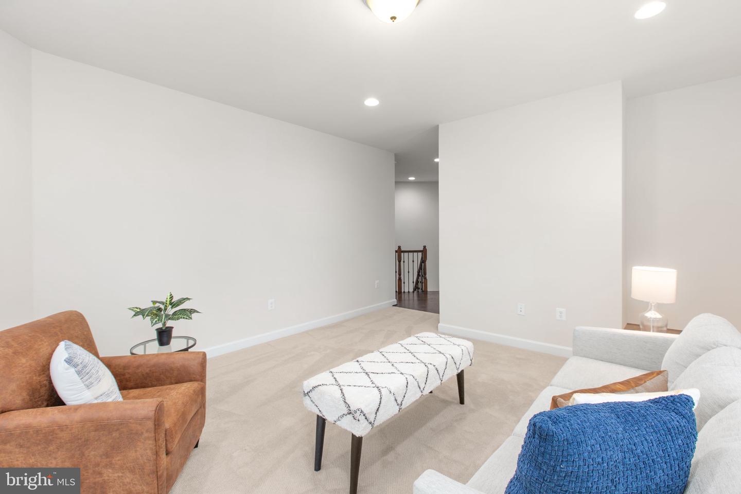 12116 HICKORY FALLS CT, WOODBRIDGE, Virginia 22192, 6 Bedrooms Bedrooms, ,5 BathroomsBathrooms,Residential,For sale,12116 HICKORY FALLS CT,VAPW2100886 MLS # VAPW2100886