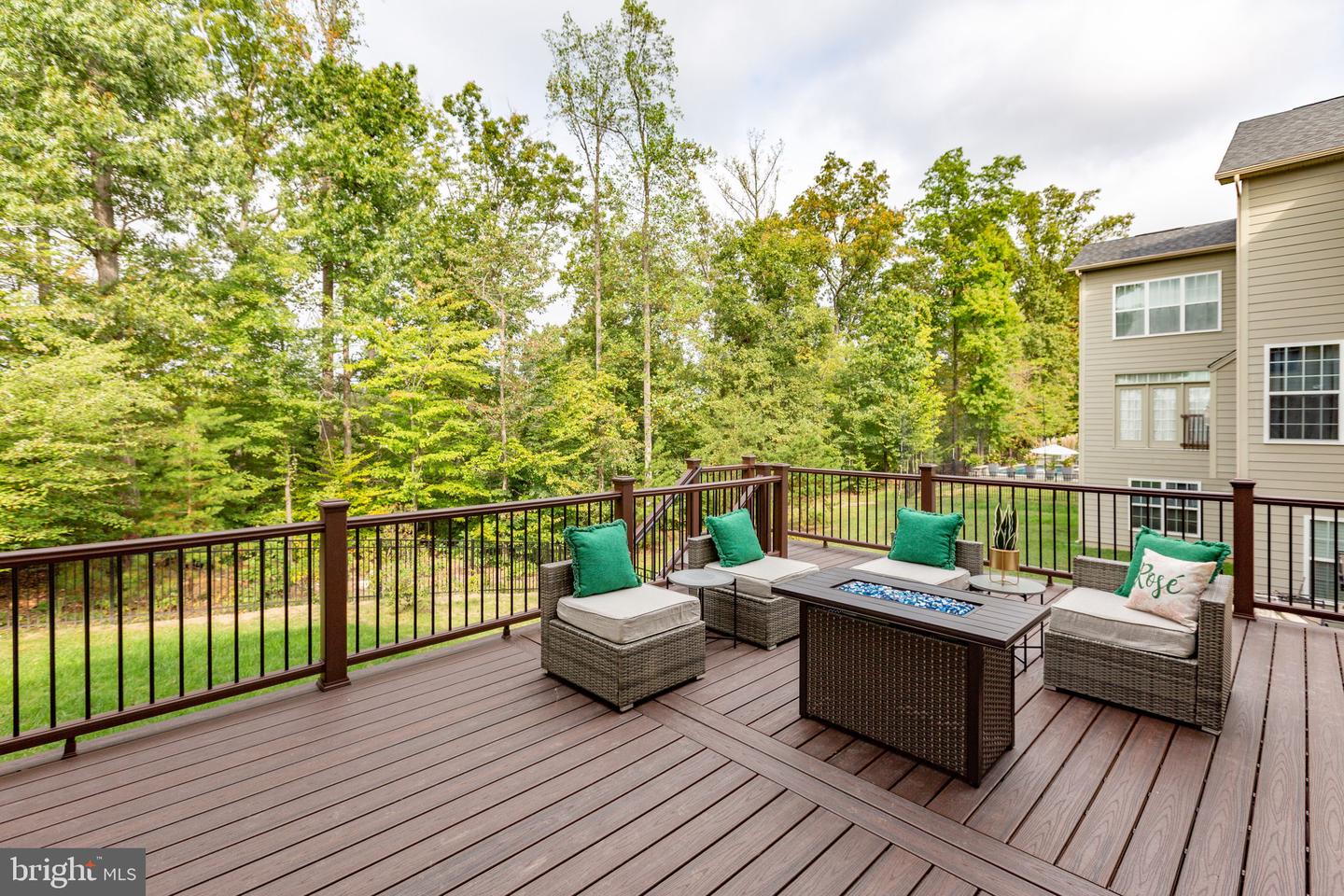 12116 HICKORY FALLS CT, WOODBRIDGE, Virginia 22192, 6 Bedrooms Bedrooms, ,5 BathroomsBathrooms,Residential,For sale,12116 HICKORY FALLS CT,VAPW2100886 MLS # VAPW2100886