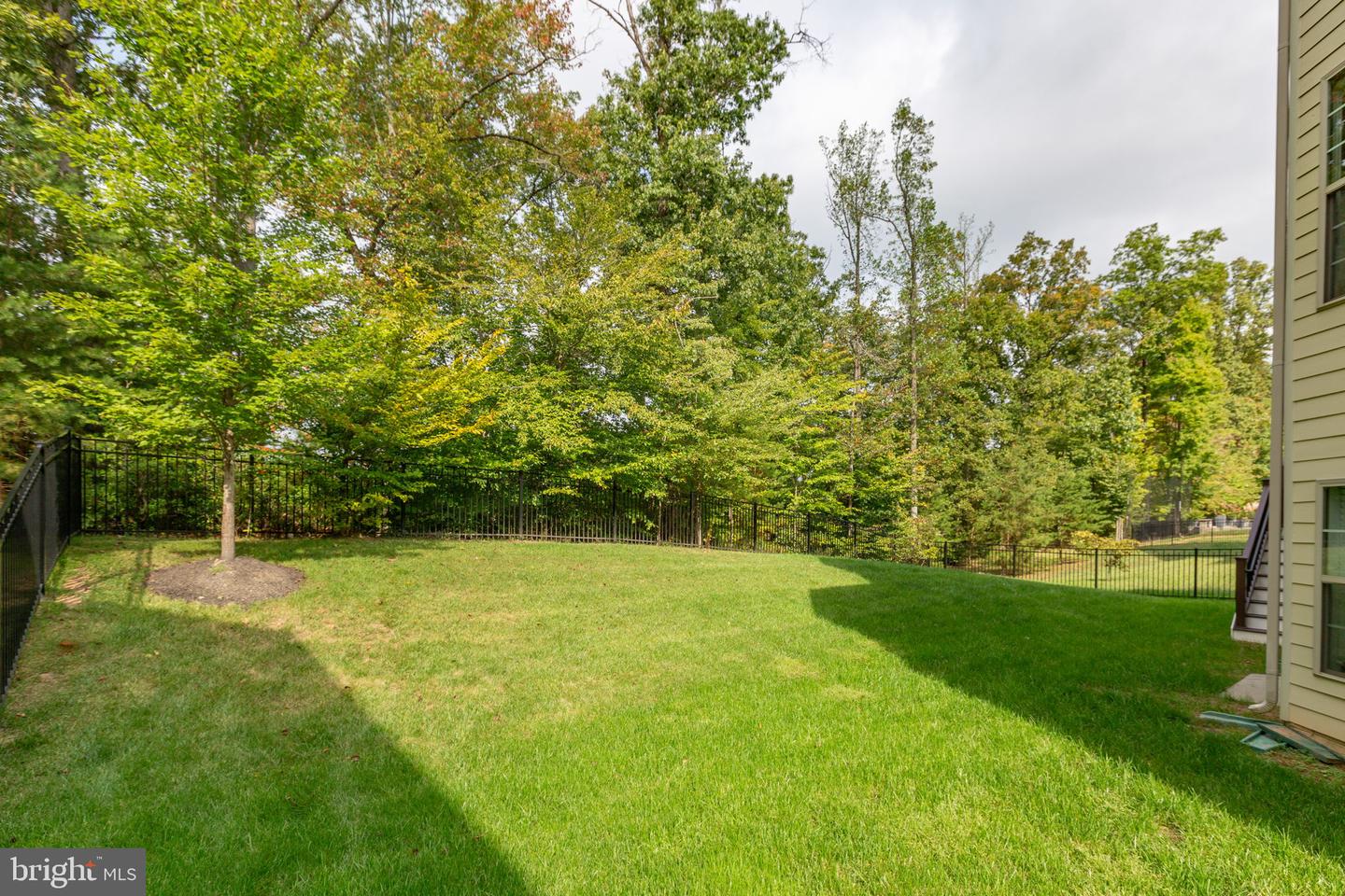 12116 HICKORY FALLS CT, WOODBRIDGE, Virginia 22192, 6 Bedrooms Bedrooms, ,5 BathroomsBathrooms,Residential,For sale,12116 HICKORY FALLS CT,VAPW2100886 MLS # VAPW2100886
