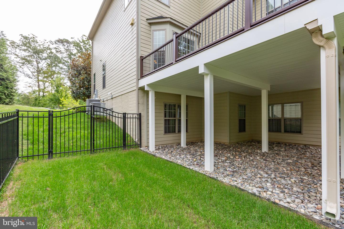 12116 HICKORY FALLS CT, WOODBRIDGE, Virginia 22192, 6 Bedrooms Bedrooms, ,5 BathroomsBathrooms,Residential,For sale,12116 HICKORY FALLS CT,VAPW2100886 MLS # VAPW2100886