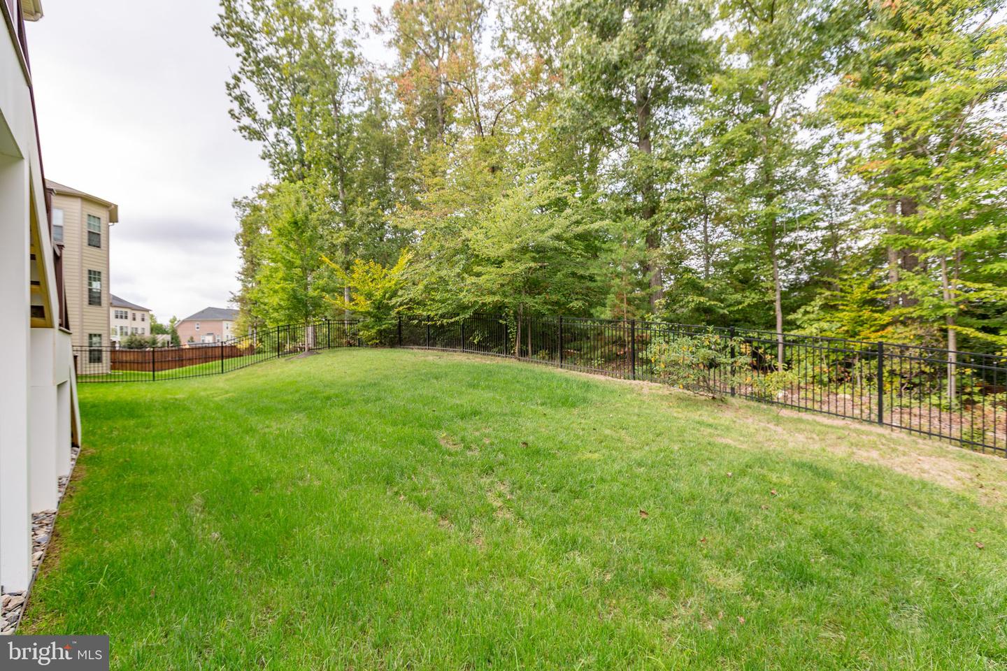 12116 HICKORY FALLS CT, WOODBRIDGE, Virginia 22192, 6 Bedrooms Bedrooms, ,5 BathroomsBathrooms,Residential,For sale,12116 HICKORY FALLS CT,VAPW2100886 MLS # VAPW2100886