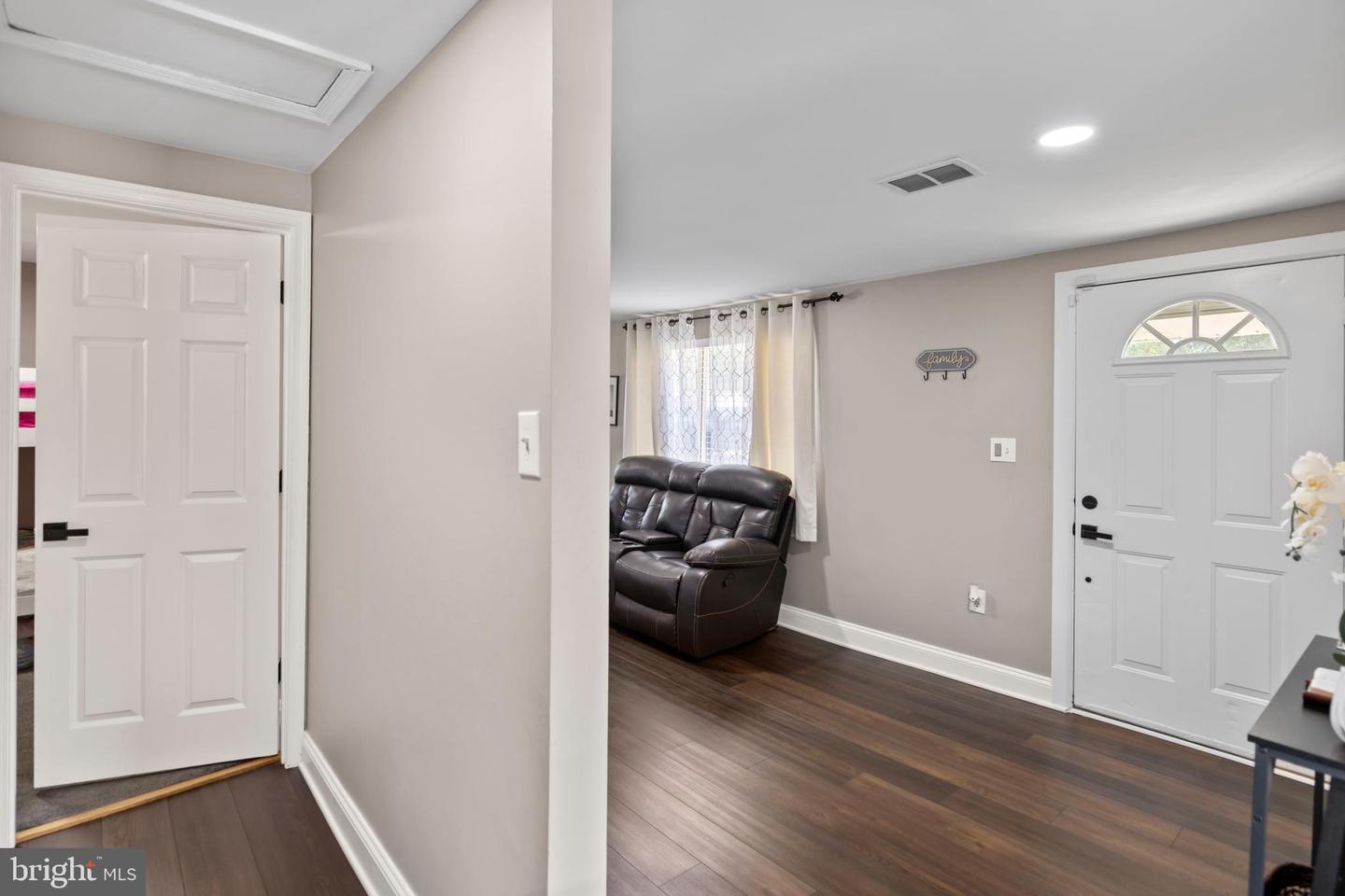 7239 SMITH STATION RD, FREDERICKSBURG, Virginia 22407, 4 Bedrooms Bedrooms, 4 Rooms Rooms,2 BathroomsBathrooms,Residential,For sale,7239 SMITH STATION RD,VASP2035740 MLS # VASP2035740