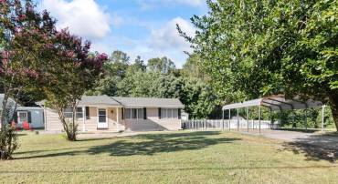 7239 SMITH STATION RD, FREDERICKSBURG, Virginia 22407, 4 Bedrooms Bedrooms, 4 Rooms Rooms,2 BathroomsBathrooms,Residential,For sale,7239 SMITH STATION RD,VASP2035740 MLS # VASP2035740