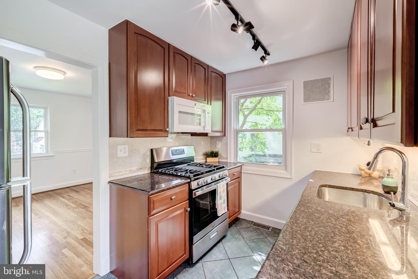 4841 1ST ST S, ARLINGTON, Virginia 22204, 3 Bedrooms Bedrooms, ,2 BathroomsBathrooms,Residential,For sale,4841 1ST ST S,VAAR2062754 MLS # VAAR2062754