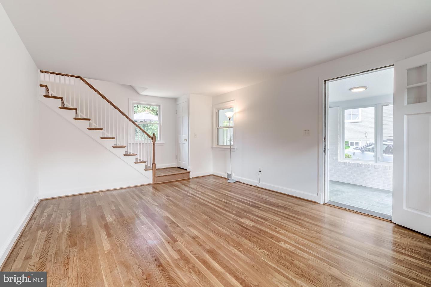 4841 1ST ST S, ARLINGTON, Virginia 22204, 3 Bedrooms Bedrooms, ,2 BathroomsBathrooms,Residential,For sale,4841 1ST ST S,VAAR2062754 MLS # VAAR2062754