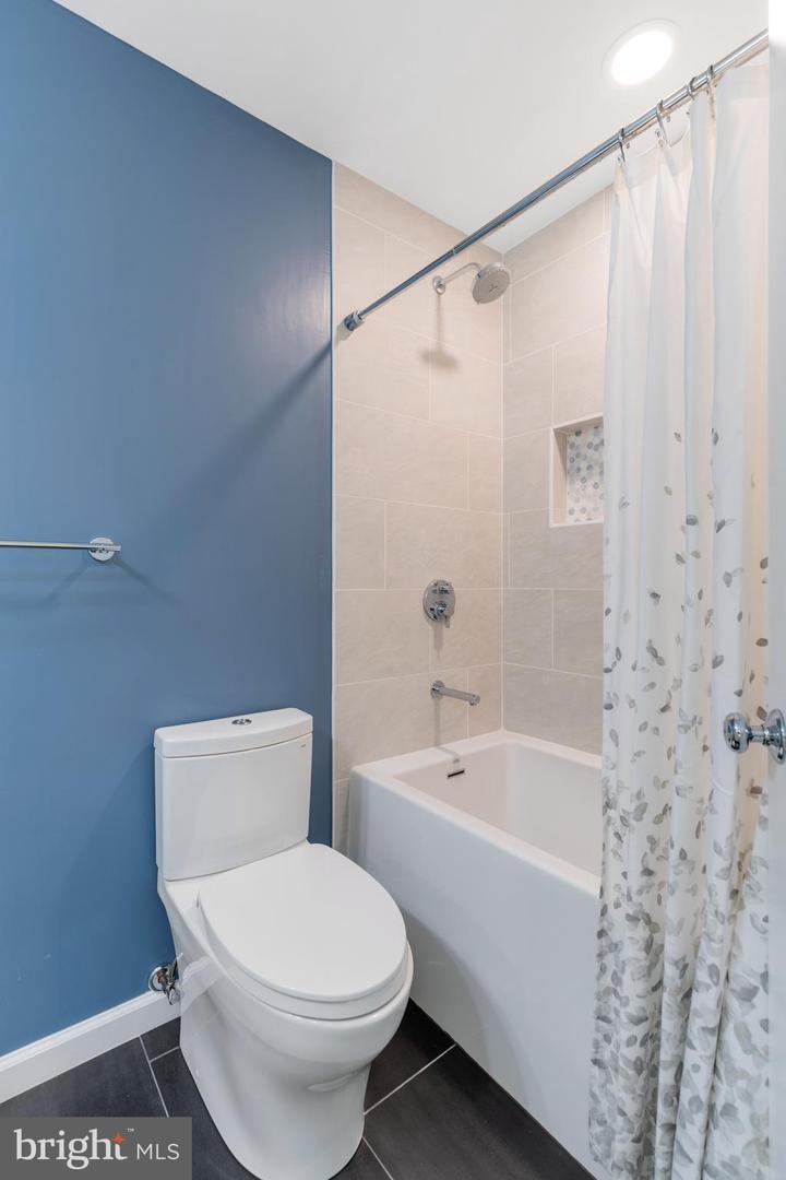8710 WHITSON CT, SPRINGFIELD, Virginia 22153, 4 Bedrooms Bedrooms, 7 Rooms Rooms,2 BathroomsBathrooms,Residential,For sale,8710 WHITSON CT,VAFX2263808 MLS # VAFX2263808