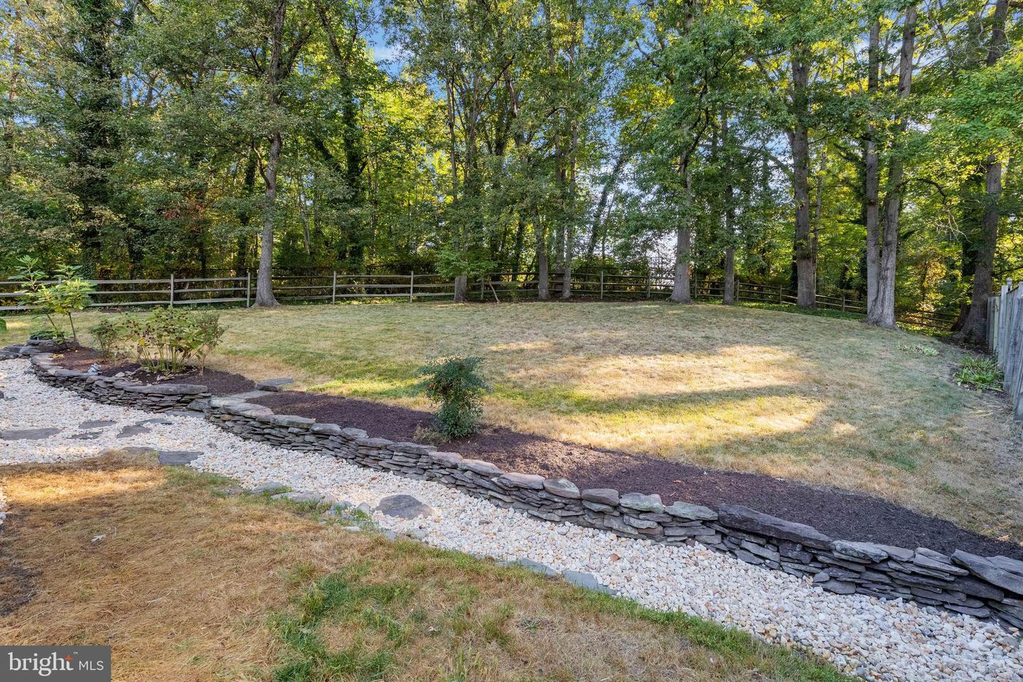 8710 WHITSON CT, SPRINGFIELD, Virginia 22153, 4 Bedrooms Bedrooms, 7 Rooms Rooms,2 BathroomsBathrooms,Residential,For sale,8710 WHITSON CT,VAFX2263808 MLS # VAFX2263808