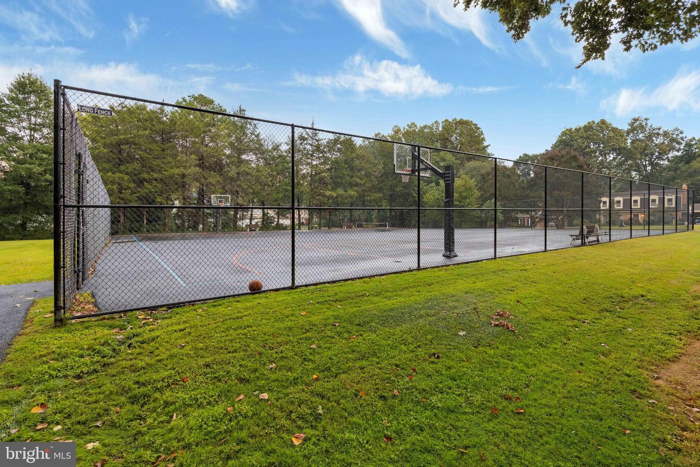 8710 WHITSON CT, SPRINGFIELD, Virginia 22153, 4 Bedrooms Bedrooms, 7 Rooms Rooms,2 BathroomsBathrooms,Residential,For sale,8710 WHITSON CT,VAFX2263808 MLS # VAFX2263808