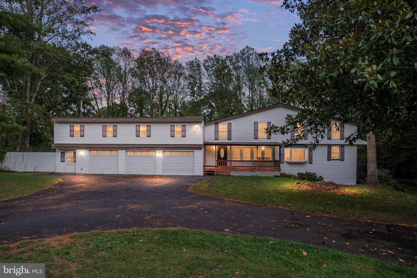 538 HOPE RD, STAFFORD, Virginia 22554, 5 Bedrooms Bedrooms, ,3 BathroomsBathrooms,Residential,For sale,538 HOPE RD,VAST2042476 MLS # VAST2042476