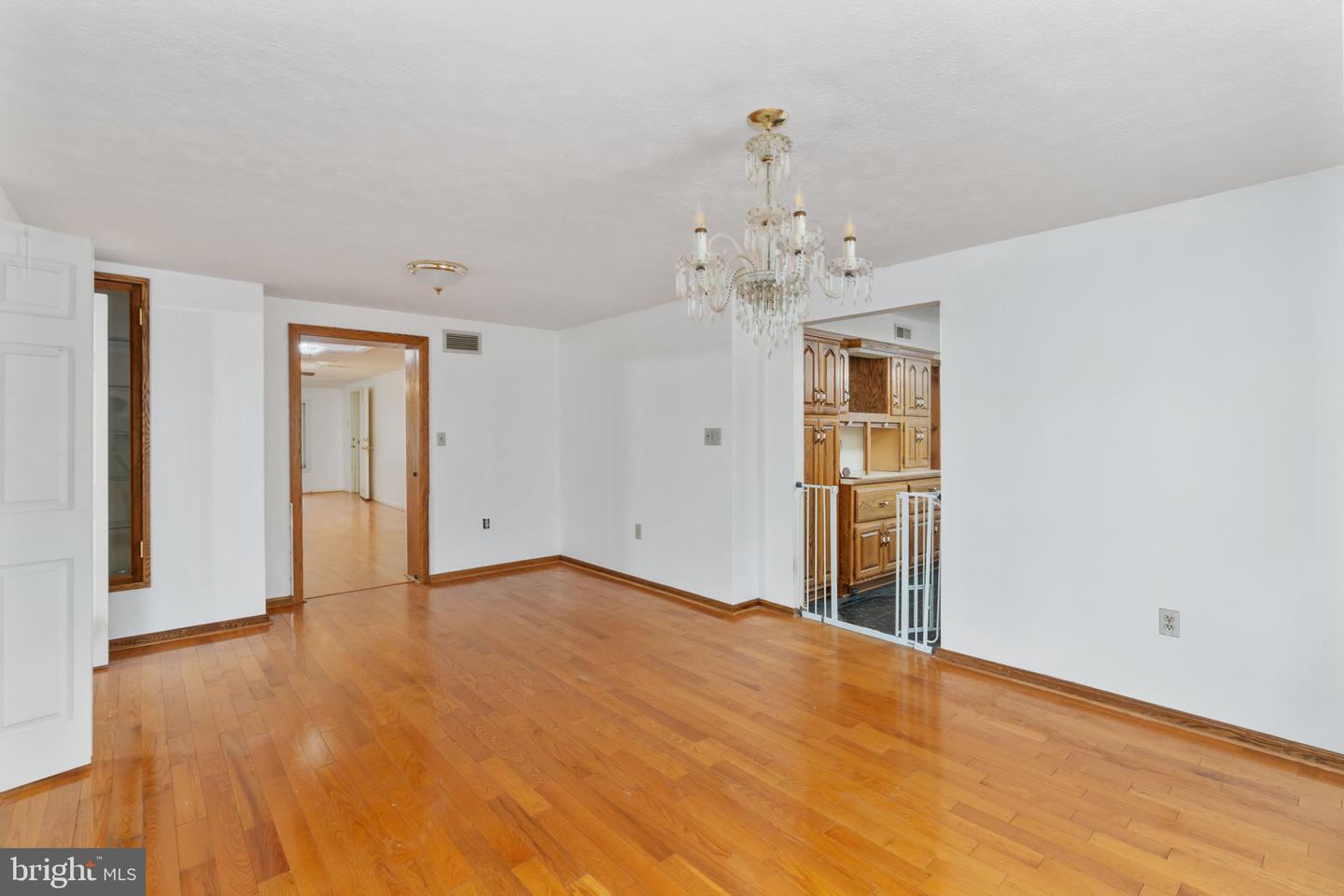 538 HOPE RD, STAFFORD, Virginia 22554, 5 Bedrooms Bedrooms, ,3 BathroomsBathrooms,Residential,For sale,538 HOPE RD,VAST2042476 MLS # VAST2042476