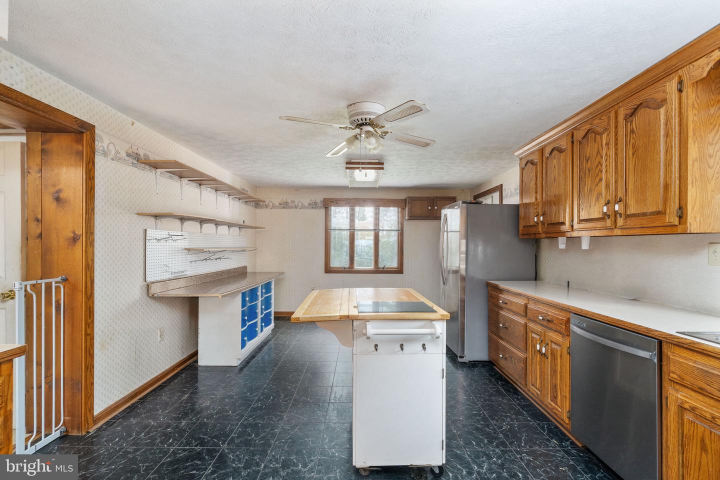 538 HOPE RD, STAFFORD, Virginia 22554, 5 Bedrooms Bedrooms, ,3 BathroomsBathrooms,Residential,For sale,538 HOPE RD,VAST2042476 MLS # VAST2042476