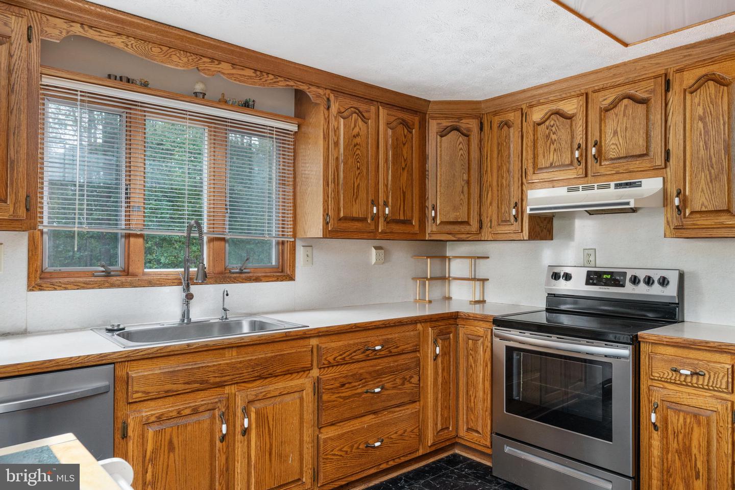 538 HOPE RD, STAFFORD, Virginia 22554, 5 Bedrooms Bedrooms, ,3 BathroomsBathrooms,Residential,For sale,538 HOPE RD,VAST2042476 MLS # VAST2042476