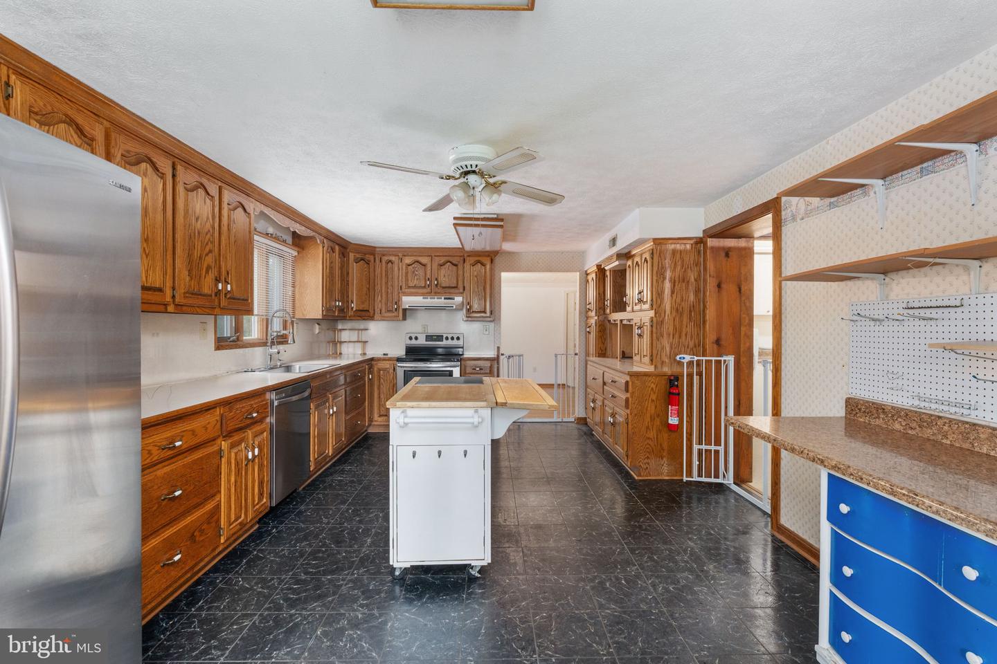 538 HOPE RD, STAFFORD, Virginia 22554, 5 Bedrooms Bedrooms, ,3 BathroomsBathrooms,Residential,For sale,538 HOPE RD,VAST2042476 MLS # VAST2042476