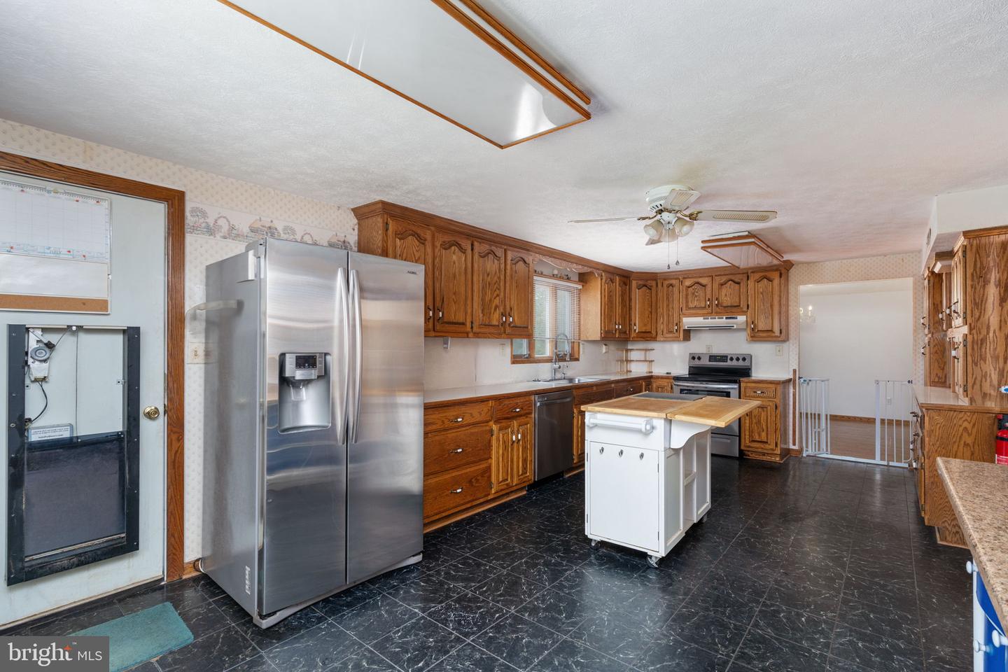 538 HOPE RD, STAFFORD, Virginia 22554, 5 Bedrooms Bedrooms, ,3 BathroomsBathrooms,Residential,For sale,538 HOPE RD,VAST2042476 MLS # VAST2042476