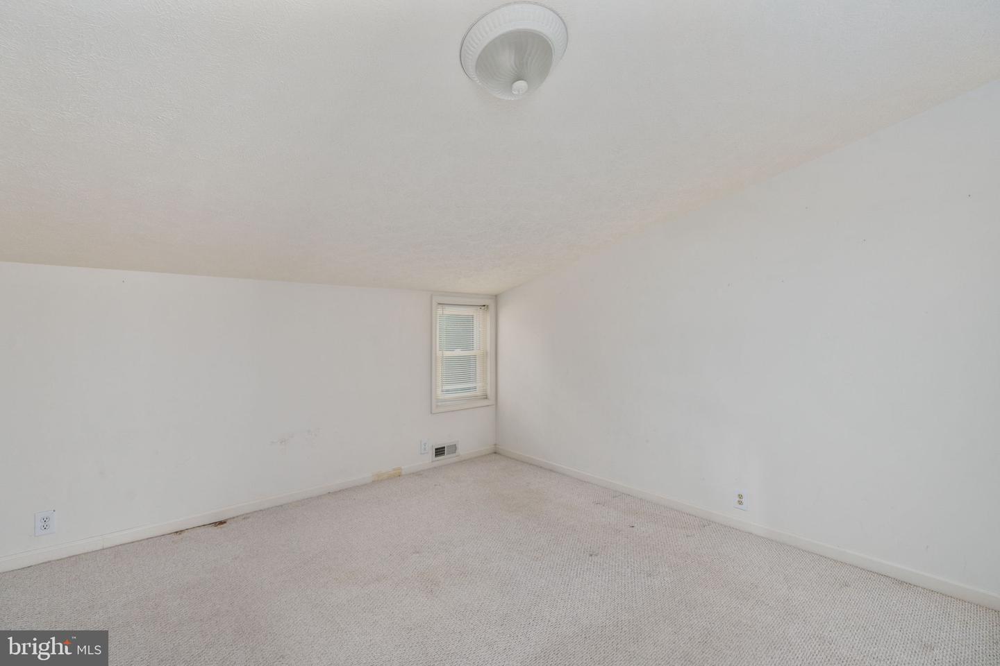 538 HOPE RD, STAFFORD, Virginia 22554, 5 Bedrooms Bedrooms, ,3 BathroomsBathrooms,Residential,For sale,538 HOPE RD,VAST2042476 MLS # VAST2042476