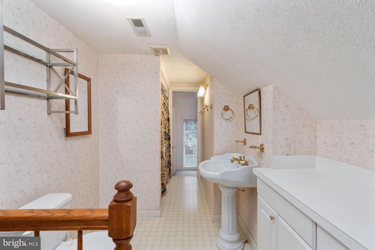 538 HOPE RD, STAFFORD, Virginia 22554, 5 Bedrooms Bedrooms, ,3 BathroomsBathrooms,Residential,For sale,538 HOPE RD,VAST2042476 MLS # VAST2042476