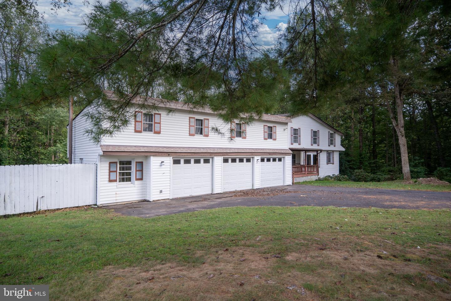538 HOPE RD, STAFFORD, Virginia 22554, 5 Bedrooms Bedrooms, ,3 BathroomsBathrooms,Residential,For sale,538 HOPE RD,VAST2042476 MLS # VAST2042476