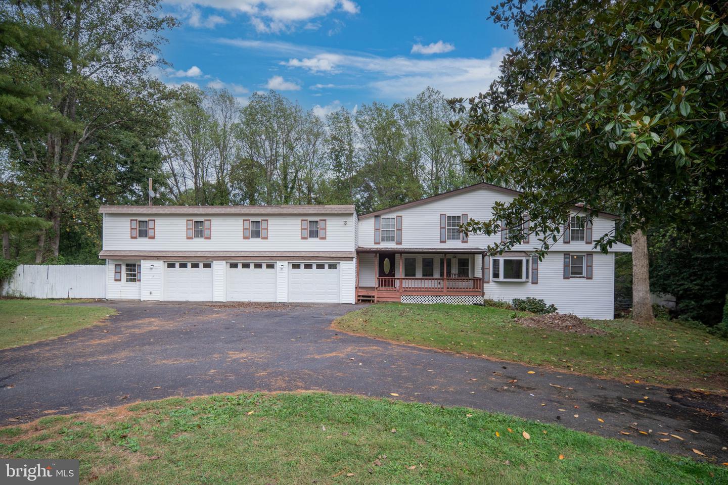 538 HOPE RD, STAFFORD, Virginia 22554, 5 Bedrooms Bedrooms, ,3 BathroomsBathrooms,Residential,For sale,538 HOPE RD,VAST2042476 MLS # VAST2042476
