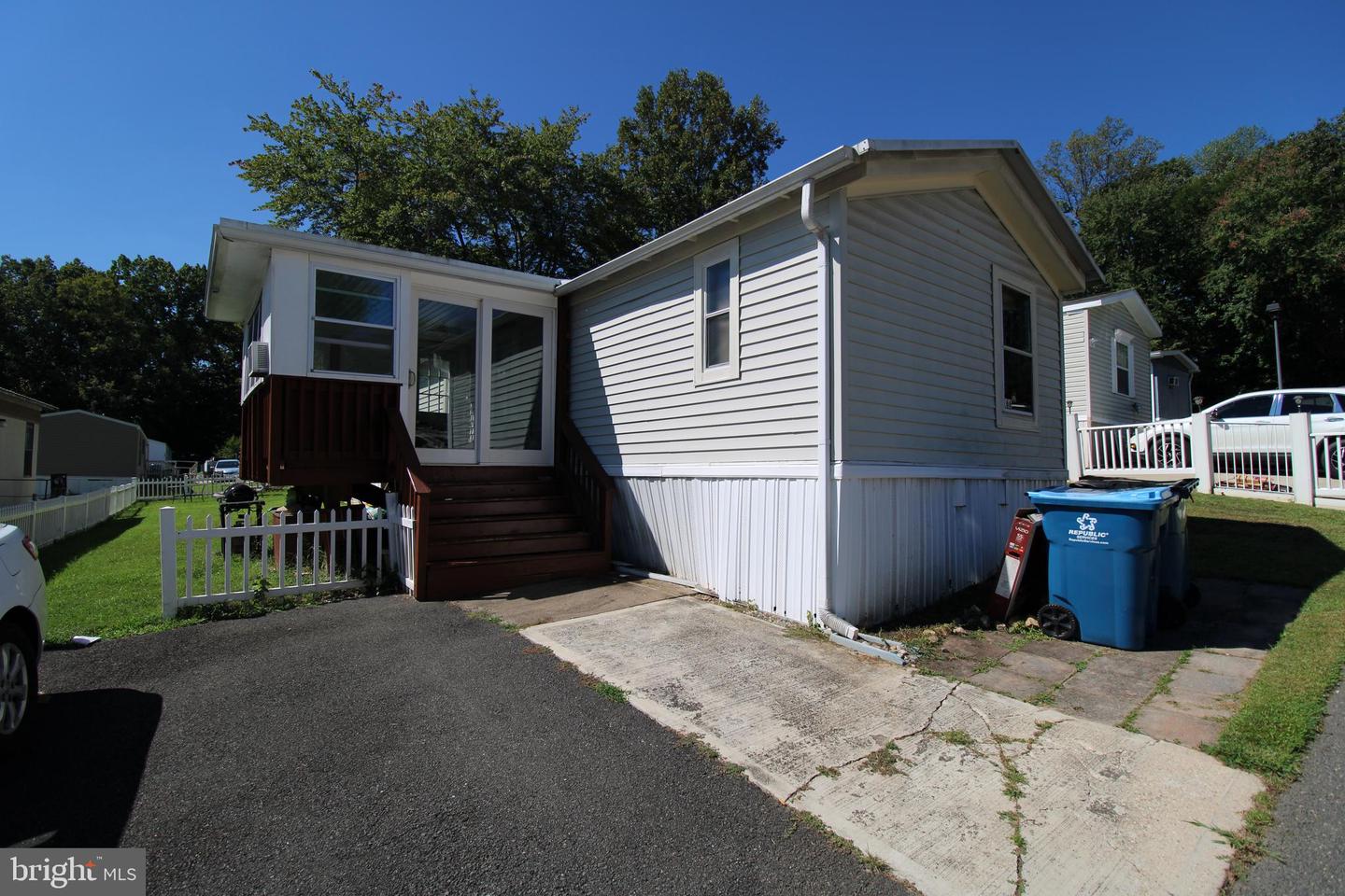7800 TAYLOE DR #TRAILER 166, MANASSAS, Virginia 20112, 3 Bedrooms Bedrooms, ,2 BathroomsBathrooms,Residential,For sale,7800 TAYLOE DR #TRAILER 166,VAPW2103496 MLS # VAPW2103496