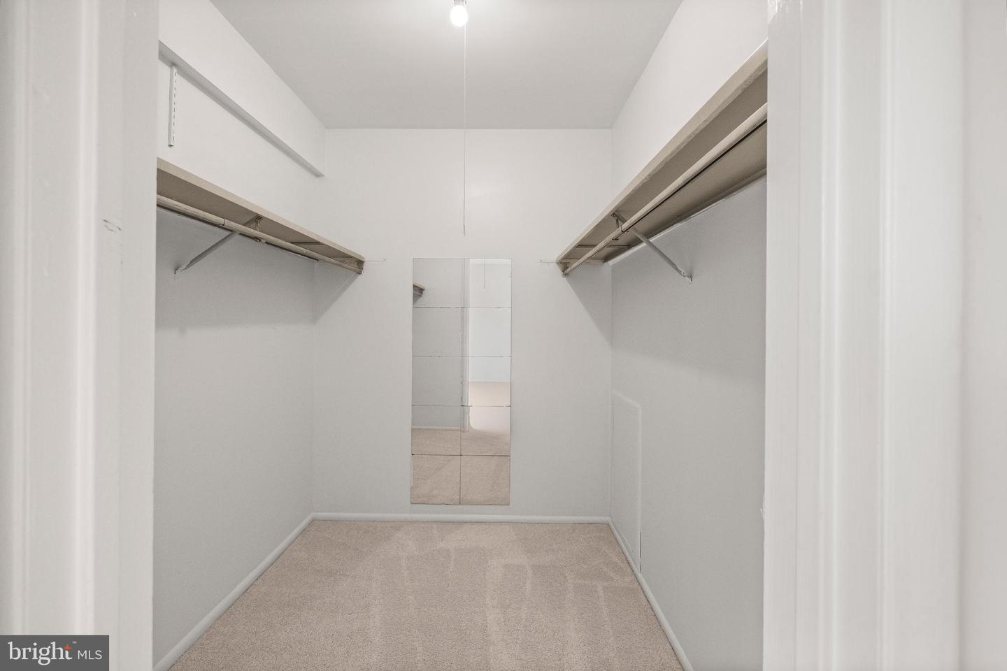 1709 WESTWIND WAY #10B, MCLEAN, Virginia 22102, 3 Bedrooms Bedrooms, ,2 BathroomsBathrooms,Residential,For sale,1709 WESTWIND WAY #10B,VAFX2265790 MLS # VAFX2265790