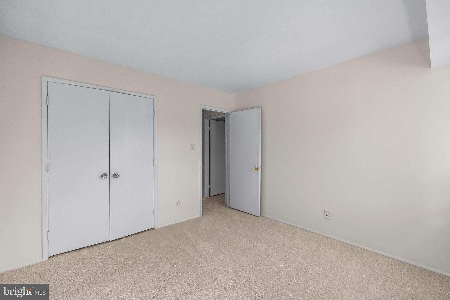 1709 WESTWIND WAY #10B, MCLEAN, Virginia 22102, 3 Bedrooms Bedrooms, ,2 BathroomsBathrooms,Residential,For sale,1709 WESTWIND WAY #10B,VAFX2265790 MLS # VAFX2265790