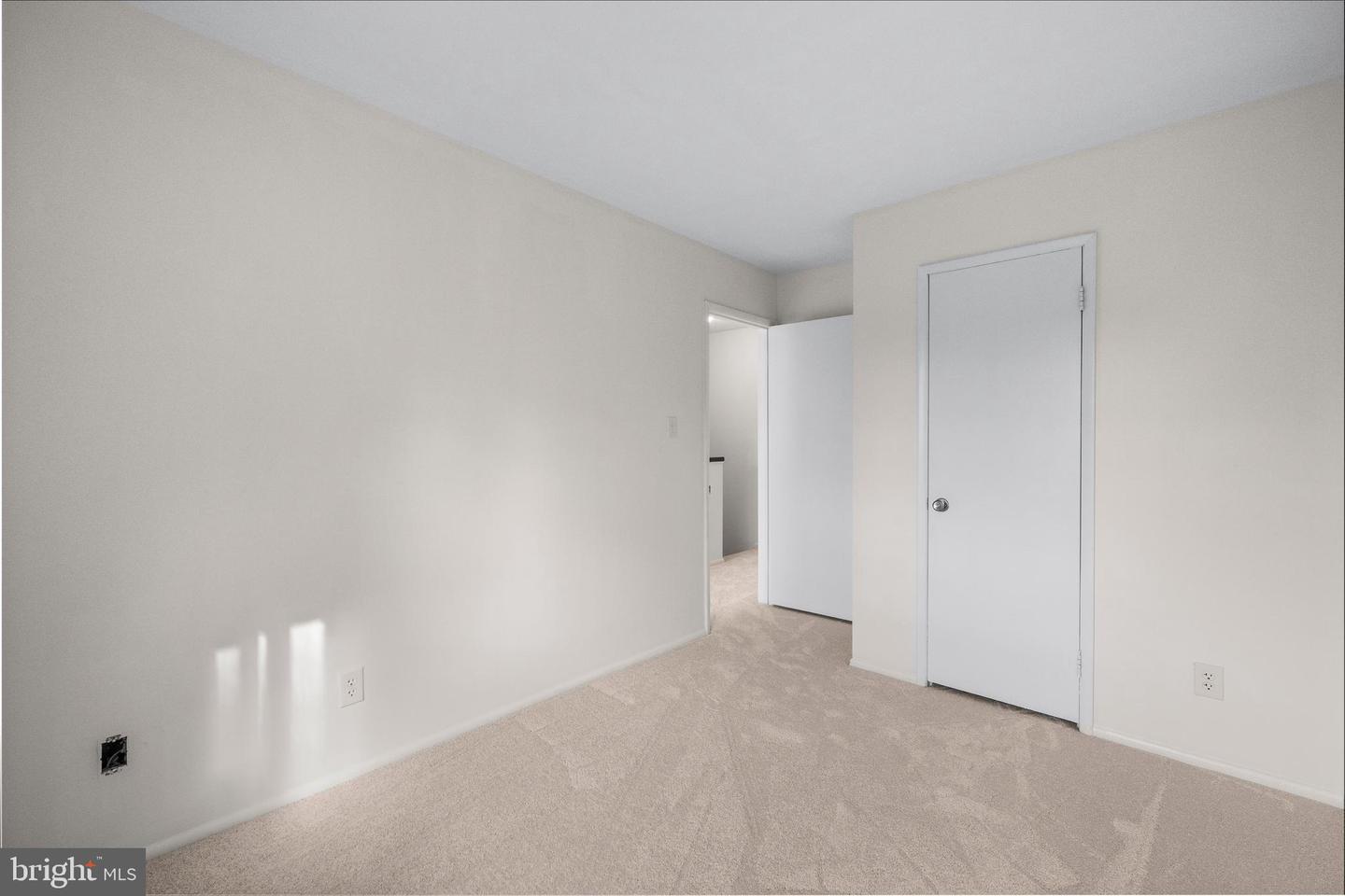 1709 WESTWIND WAY #10B, MCLEAN, Virginia 22102, 3 Bedrooms Bedrooms, ,2 BathroomsBathrooms,Residential,For sale,1709 WESTWIND WAY #10B,VAFX2265790 MLS # VAFX2265790