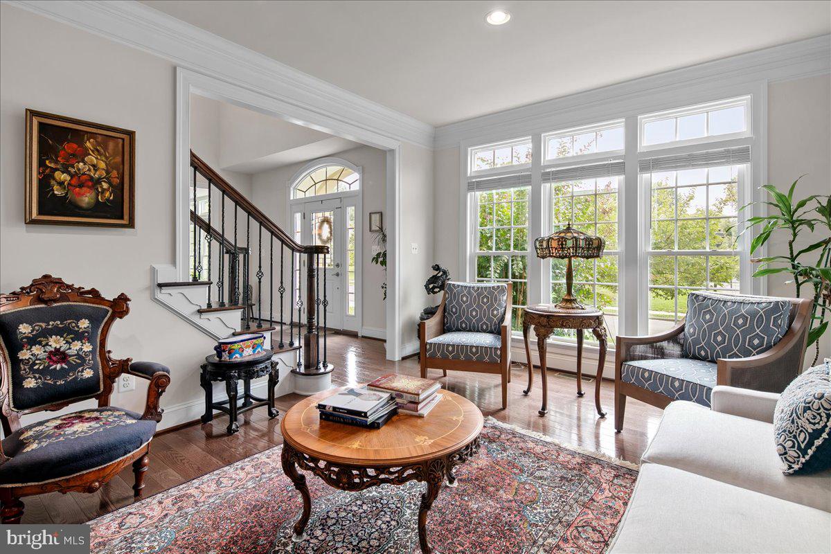 9420 FERRY LANDING CT, ALEXANDRIA, Virginia 22309, 5 Bedrooms Bedrooms, ,4 BathroomsBathrooms,Residential,For sale,9420 FERRY LANDING CT,VAFX2266384 MLS # VAFX2266384