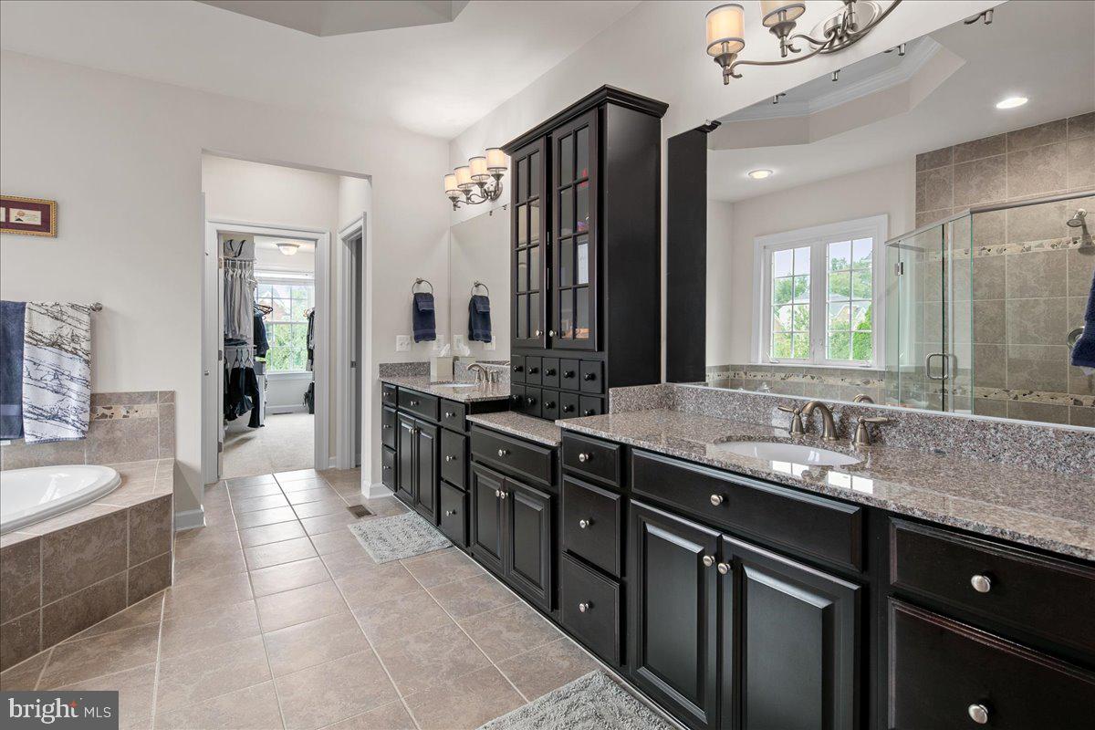 9420 FERRY LANDING CT, ALEXANDRIA, Virginia 22309, 5 Bedrooms Bedrooms, ,4 BathroomsBathrooms,Residential,For sale,9420 FERRY LANDING CT,VAFX2266384 MLS # VAFX2266384