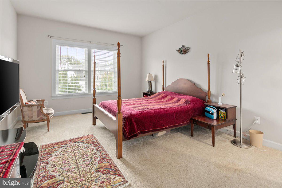 9420 FERRY LANDING CT, ALEXANDRIA, Virginia 22309, 5 Bedrooms Bedrooms, ,4 BathroomsBathrooms,Residential,For sale,9420 FERRY LANDING CT,VAFX2266384 MLS # VAFX2266384