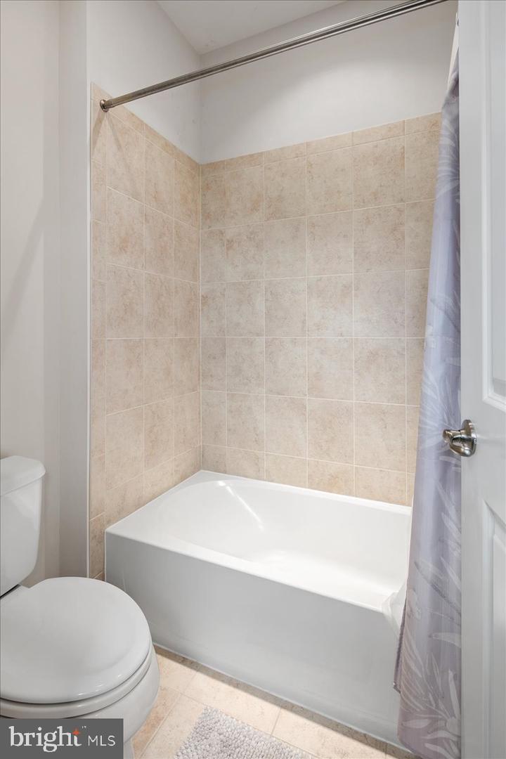 9420 FERRY LANDING CT, ALEXANDRIA, Virginia 22309, 5 Bedrooms Bedrooms, ,4 BathroomsBathrooms,Residential,For sale,9420 FERRY LANDING CT,VAFX2266384 MLS # VAFX2266384