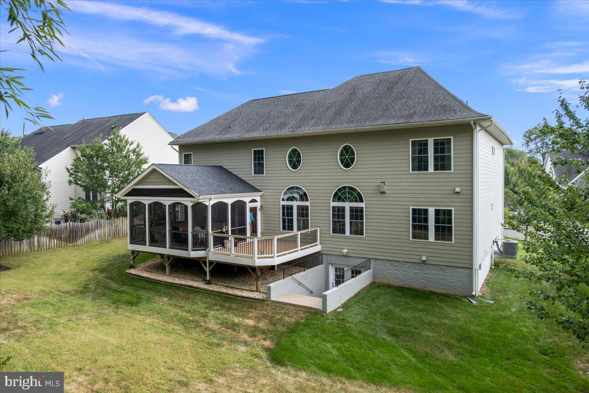 9420 FERRY LANDING CT, ALEXANDRIA, Virginia 22309, 5 Bedrooms Bedrooms, ,4 BathroomsBathrooms,Residential,For sale,9420 FERRY LANDING CT,VAFX2266384 MLS # VAFX2266384