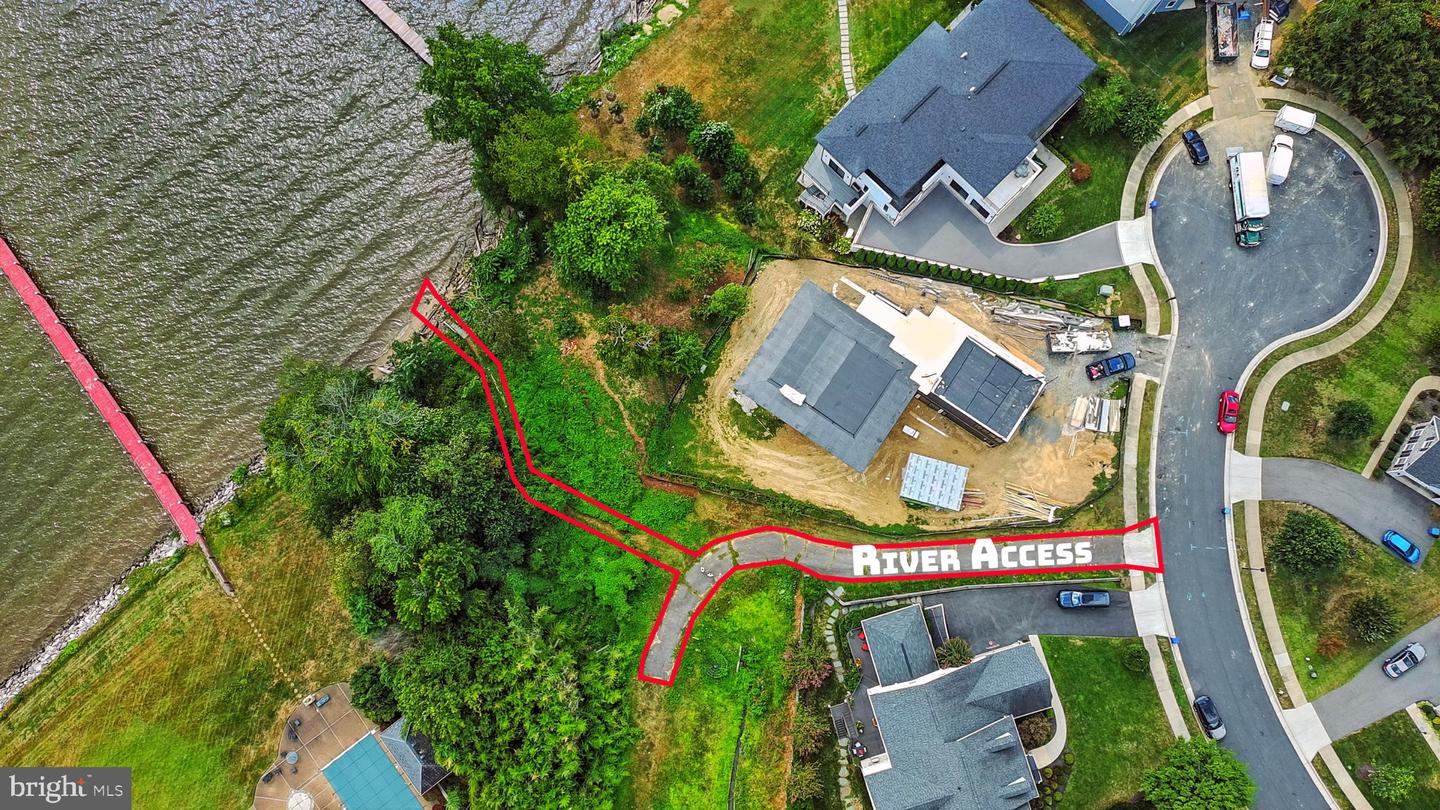9420 FERRY LANDING CT, ALEXANDRIA, Virginia 22309, 5 Bedrooms Bedrooms, ,4 BathroomsBathrooms,Residential,For sale,9420 FERRY LANDING CT,VAFX2266384 MLS # VAFX2266384