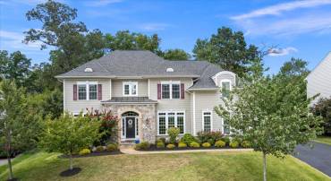 9420 FERRY LANDING CT, ALEXANDRIA, Virginia 22309, 5 Bedrooms Bedrooms, ,4 BathroomsBathrooms,Residential,For sale,9420 FERRY LANDING CT,VAFX2266384 MLS # VAFX2266384
