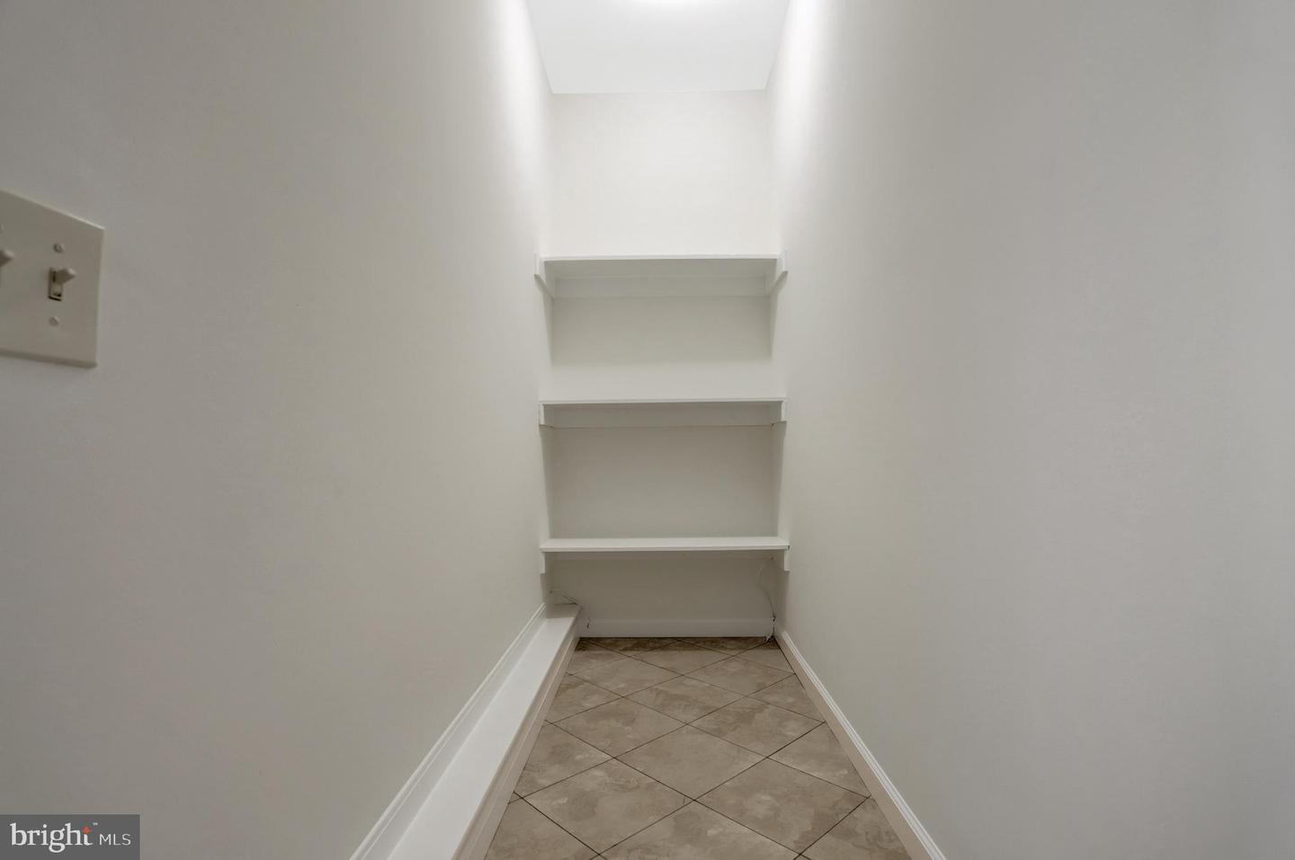 411 N BRYAN ST, ARLINGTON, Virginia 22201, 5 Bedrooms Bedrooms, ,4 BathroomsBathrooms,Residential,For sale,411 N BRYAN ST,VAAR2063526 MLS # VAAR2063526