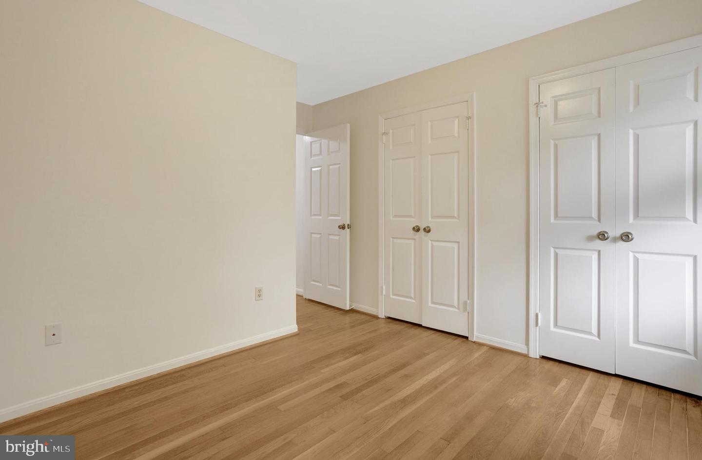 411 N BRYAN ST, ARLINGTON, Virginia 22201, 5 Bedrooms Bedrooms, ,4 BathroomsBathrooms,Residential,For sale,411 N BRYAN ST,VAAR2063526 MLS # VAAR2063526