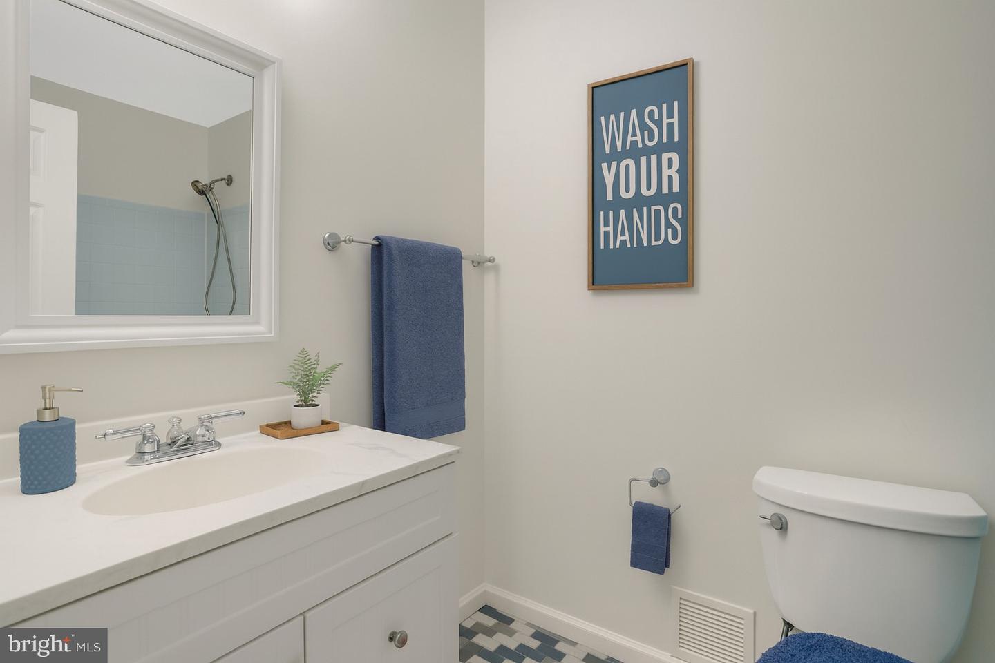 411 N BRYAN ST, ARLINGTON, Virginia 22201, 5 Bedrooms Bedrooms, ,4 BathroomsBathrooms,Residential,For sale,411 N BRYAN ST,VAAR2063526 MLS # VAAR2063526
