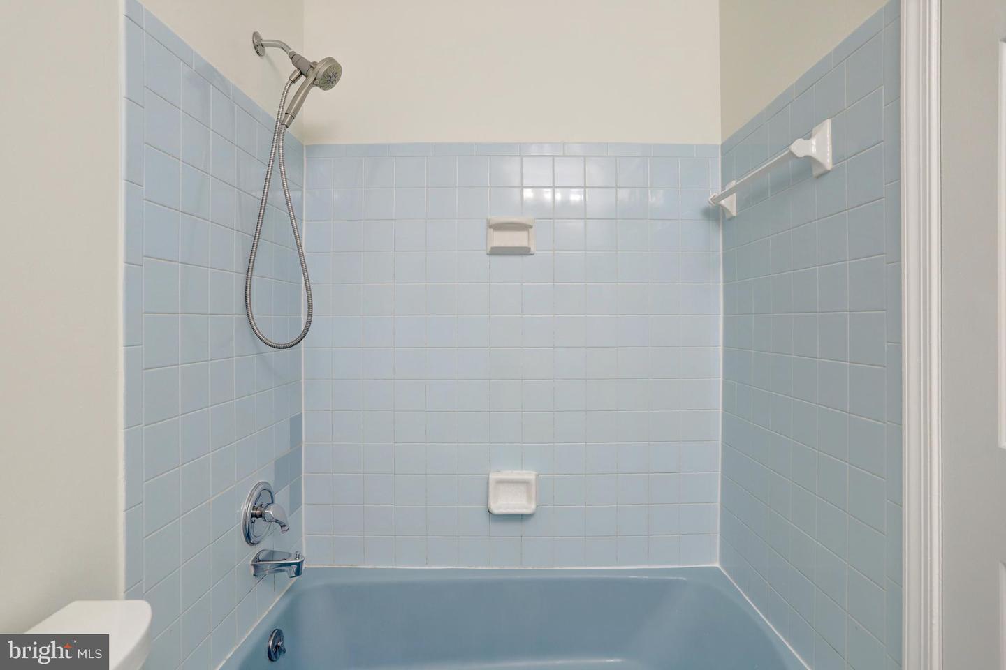 411 N BRYAN ST, ARLINGTON, Virginia 22201, 5 Bedrooms Bedrooms, ,4 BathroomsBathrooms,Residential,For sale,411 N BRYAN ST,VAAR2063526 MLS # VAAR2063526