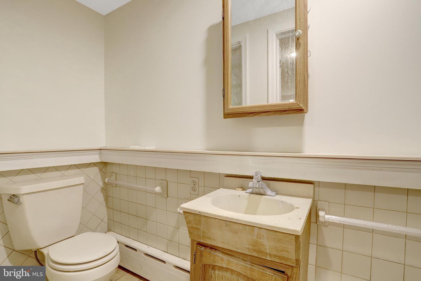 411 N BRYAN ST, ARLINGTON, Virginia 22201, 5 Bedrooms Bedrooms, ,4 BathroomsBathrooms,Residential,For sale,411 N BRYAN ST,VAAR2063526 MLS # VAAR2063526