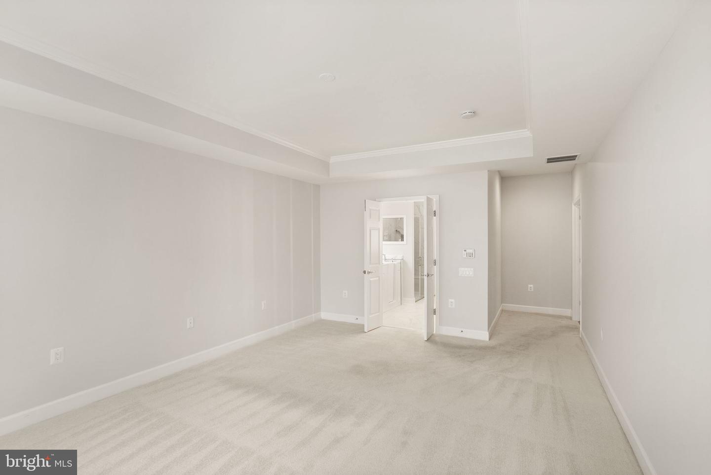 44461 BLUERIDGE MEADOWS DR, ASHBURN, Virginia 20147, 3 Bedrooms Bedrooms, ,3 BathroomsBathrooms,Residential,For sale,44461 BLUERIDGE MEADOWS DR,VALO2106610 MLS # VALO2106610