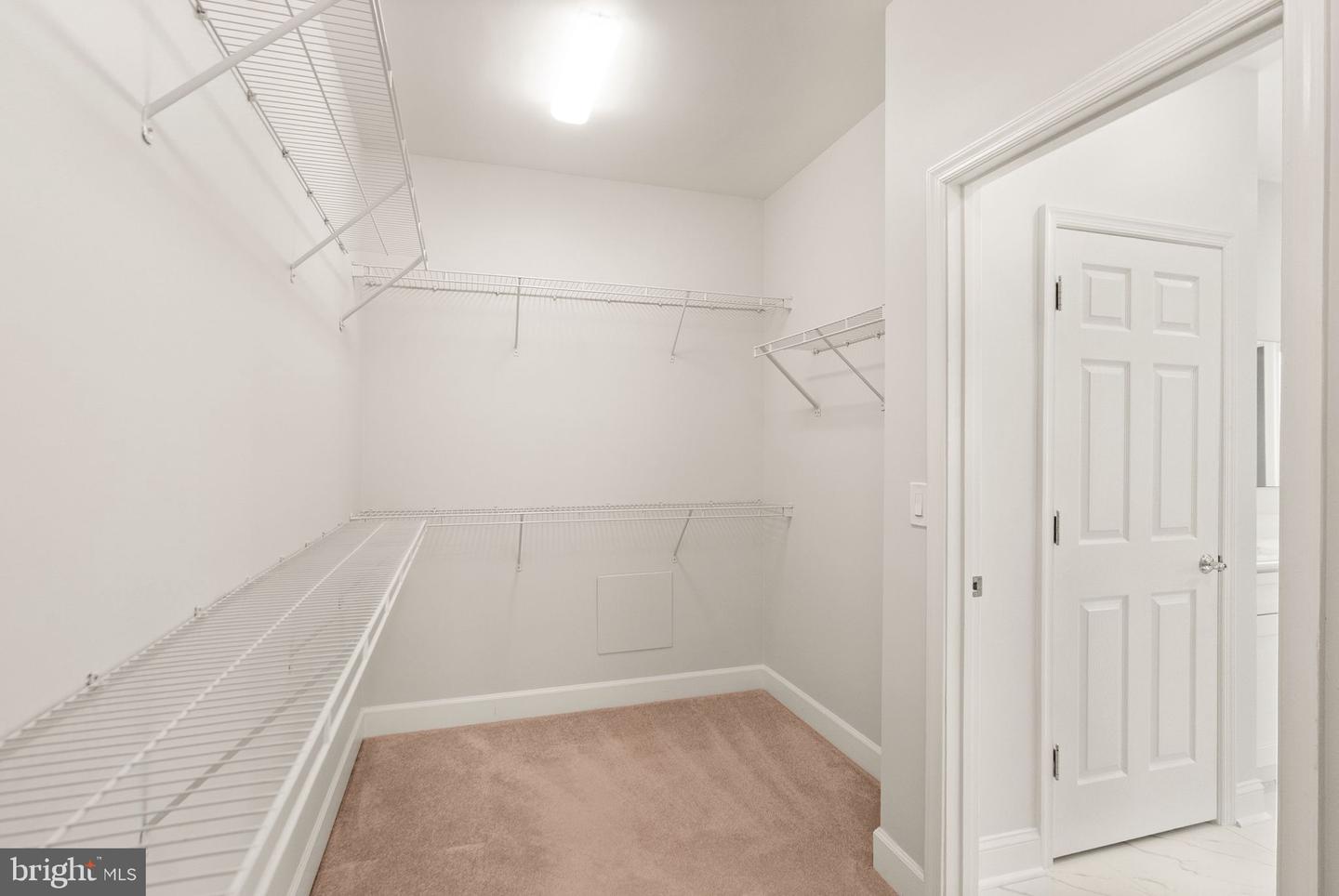 44461 BLUERIDGE MEADOWS DR, ASHBURN, Virginia 20147, 3 Bedrooms Bedrooms, ,3 BathroomsBathrooms,Residential,For sale,44461 BLUERIDGE MEADOWS DR,VALO2106610 MLS # VALO2106610