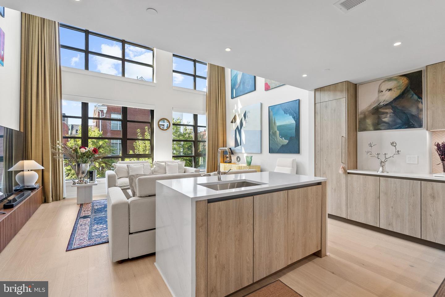 1201 N ROYAL ST #215, ALEXANDRIA, Virginia 22314, 1 Bedroom Bedrooms, ,1 BathroomBathrooms,Residential,For sale,1201 N ROYAL ST #215,VAAX2049596 MLS # VAAX2049596